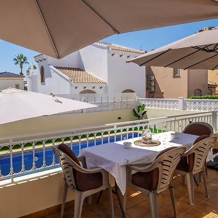 Villa Private With Pool